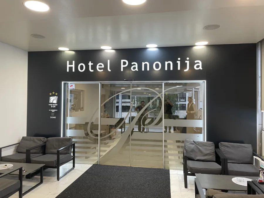 Hotel panonija sisak izrada reklame